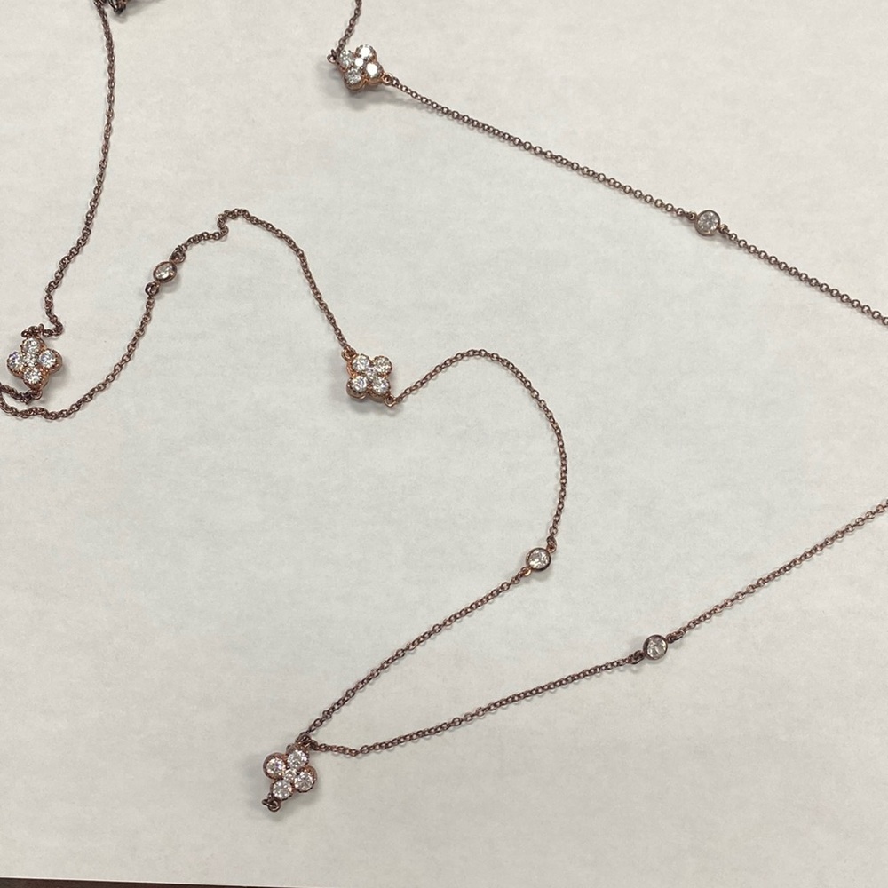 Long flower necklace.